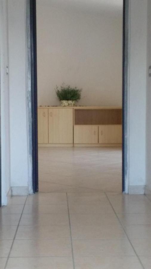 פוליקסטרו בוסנטינו Appartamenti Centro Policastro מראה חיצוני תמונה